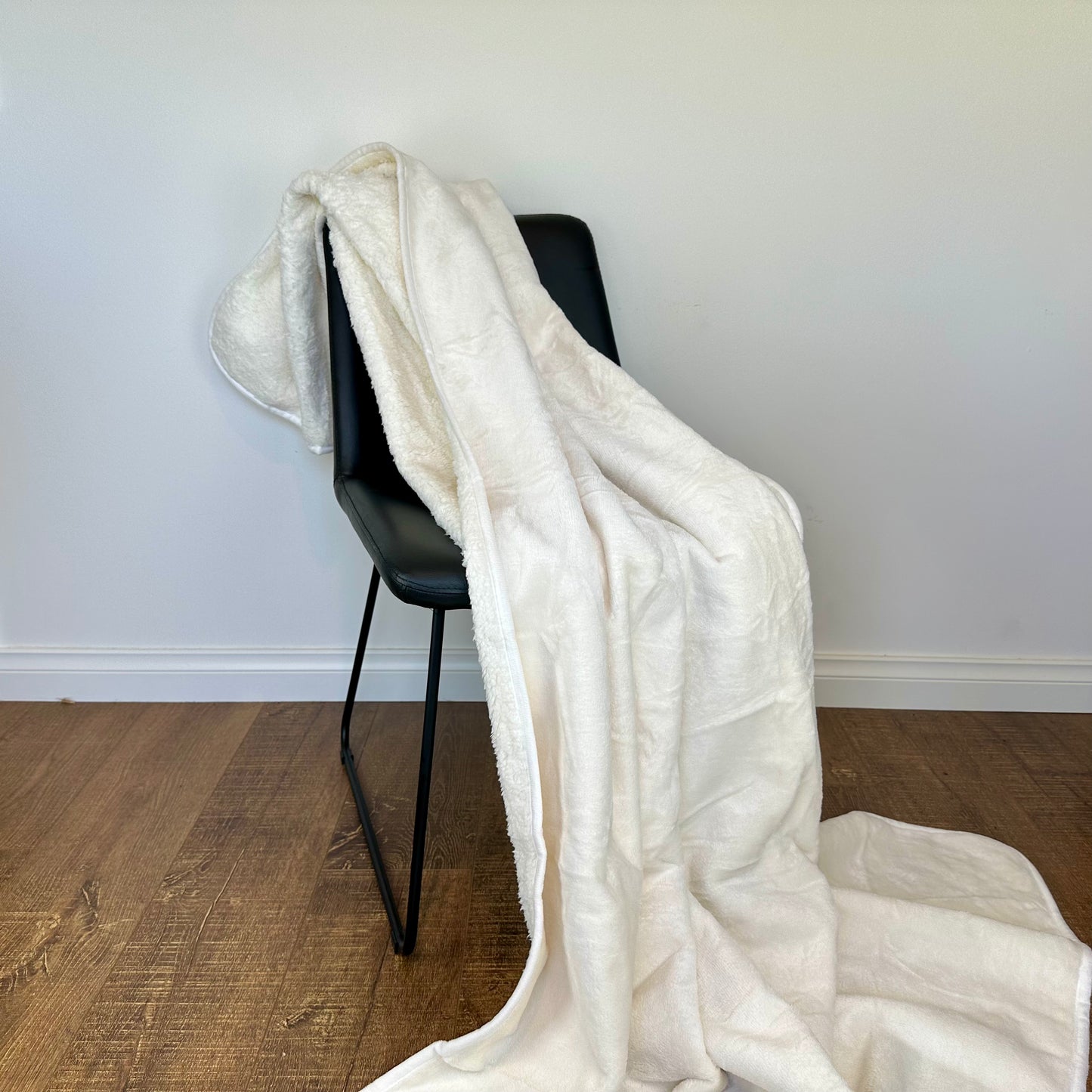 Large Waterproof Blanket - Marshmallow