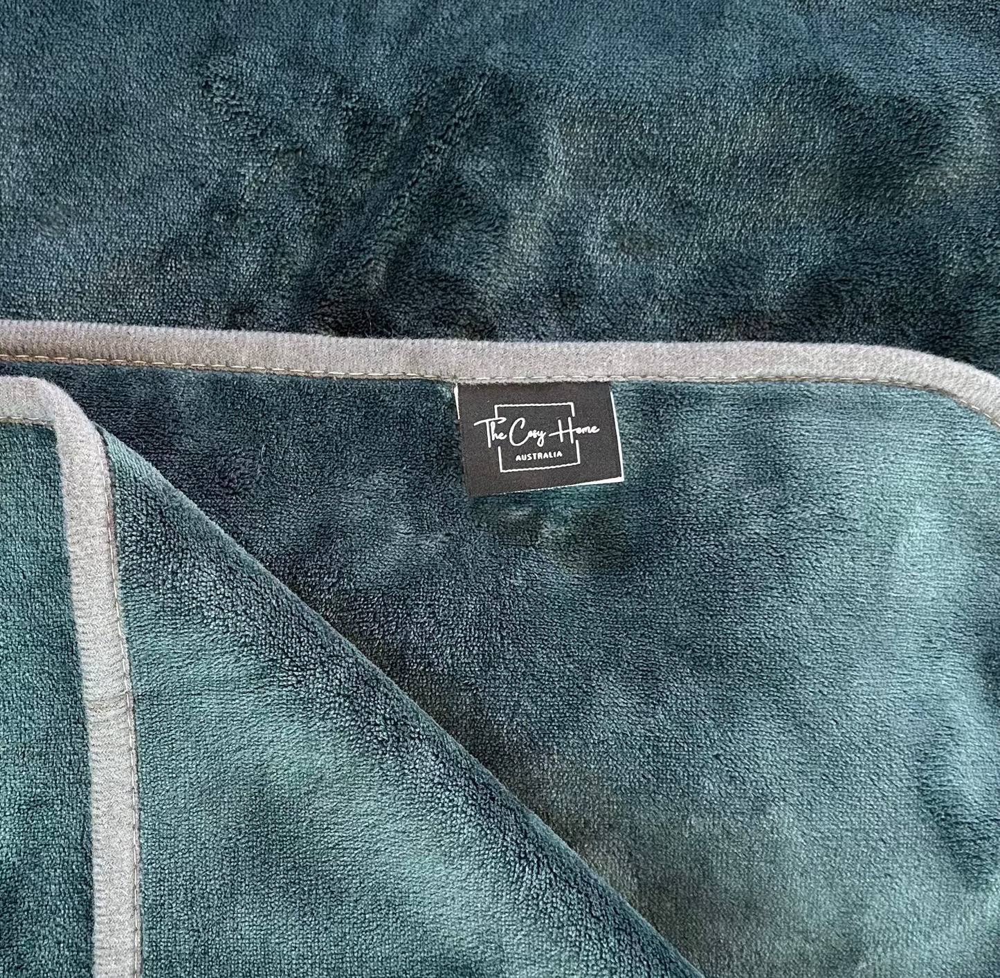 Medium Waterproof Blanket - Teal