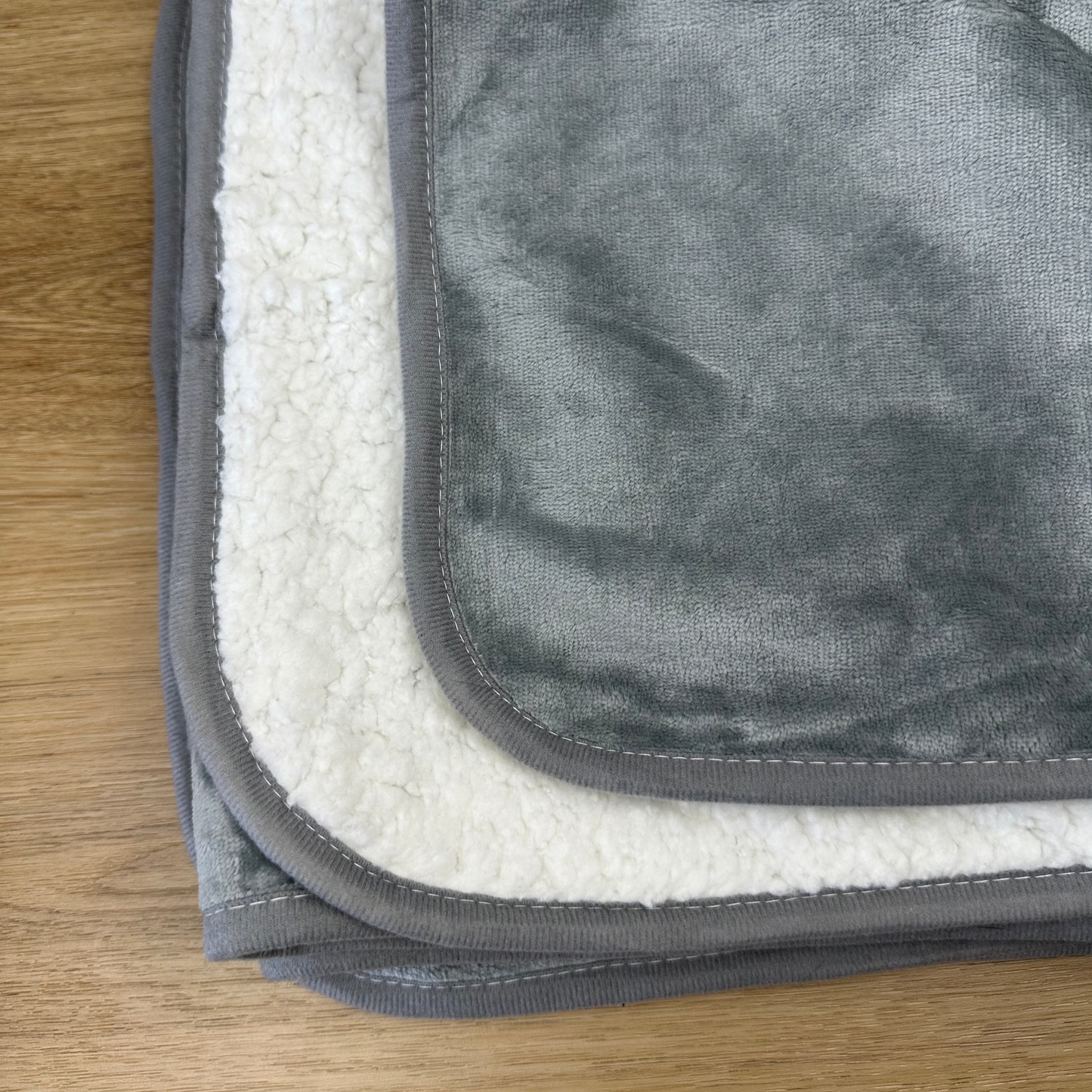 Large Waterproof Blanket - Misty Grey
